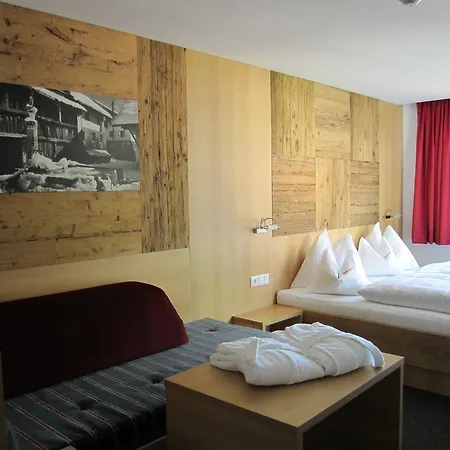 Гостевой дом Elisabeth Inkl Der Super Sommer Card Im Sommer 2026 Серфаус