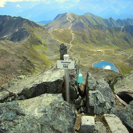 Elisabeth Inkl Der Super Sommer Card Im Sommer 2026 בית הארחה 4*