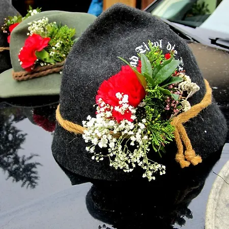 Elisabeth Inkl Der Super Sommer Card Im Sommer 2026 4*